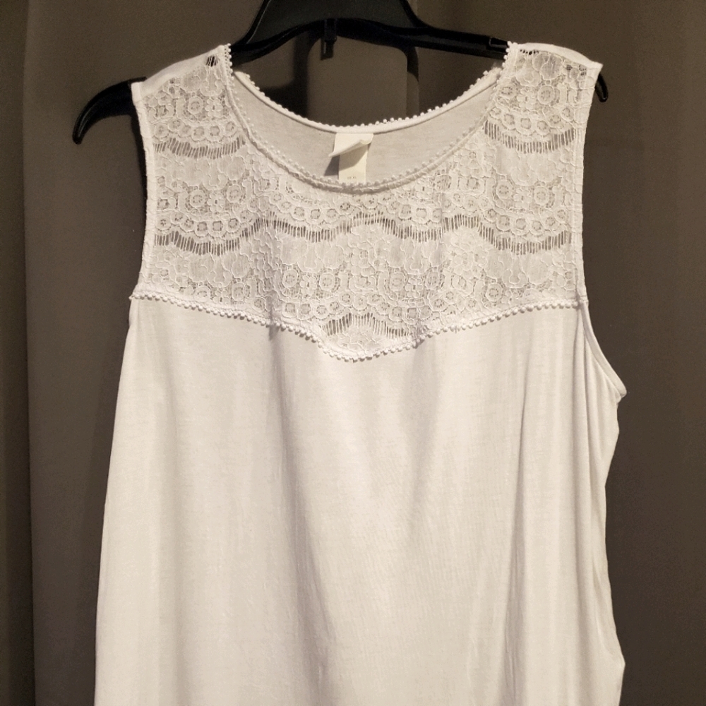 Lace tank top